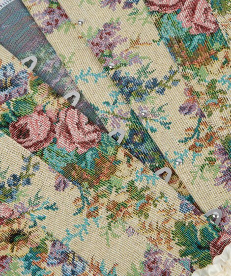 Vintage Floral Jacquard Corset with Satin Ribbon and Lace Trim - Image 8